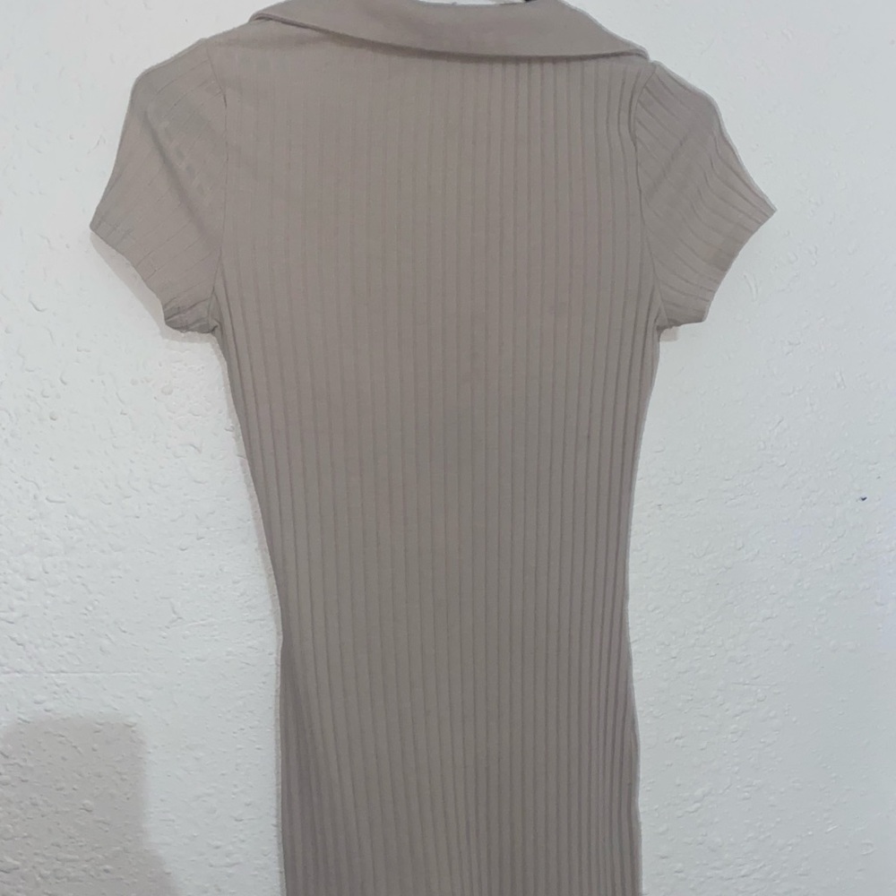 Divided Beige Ribbed Collared Top - Picture 4 of 4
